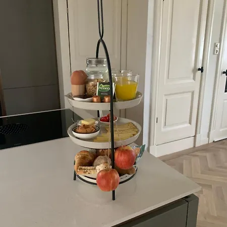 Onder De Oude Walnoot Bed and breakfast 3*
